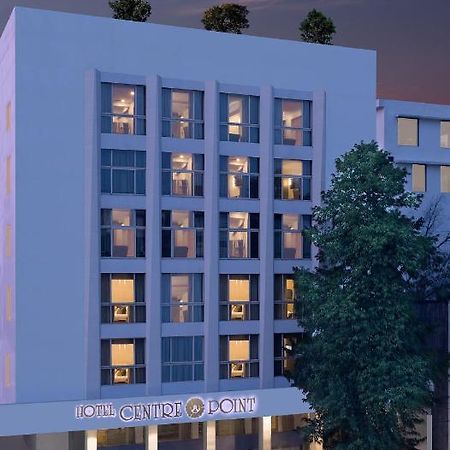 Hotel Centre Point Наґпур Екстер'єр фото